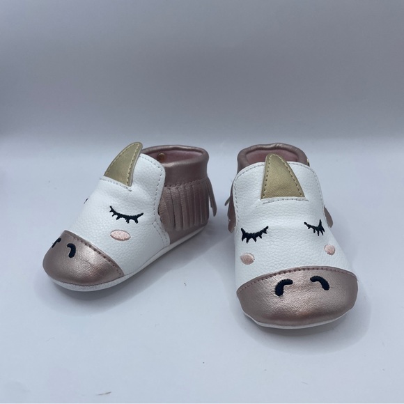 Nicole Miller Unicorn Rose Gold Infant Baby Slip On Moccasin Shoes Sz 0-6 Mos. - Picture 1 of 15